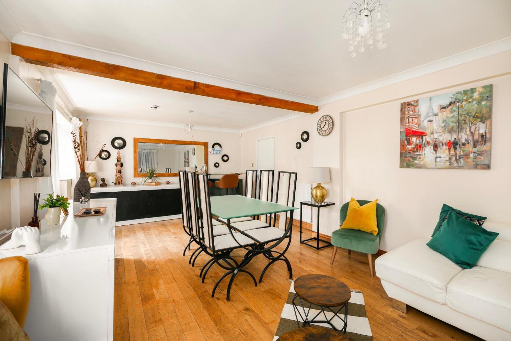 Rural Lodge Stay In Windsor! Hot Tub! Sleeps 20 Bray Dış mekan fotoğraf